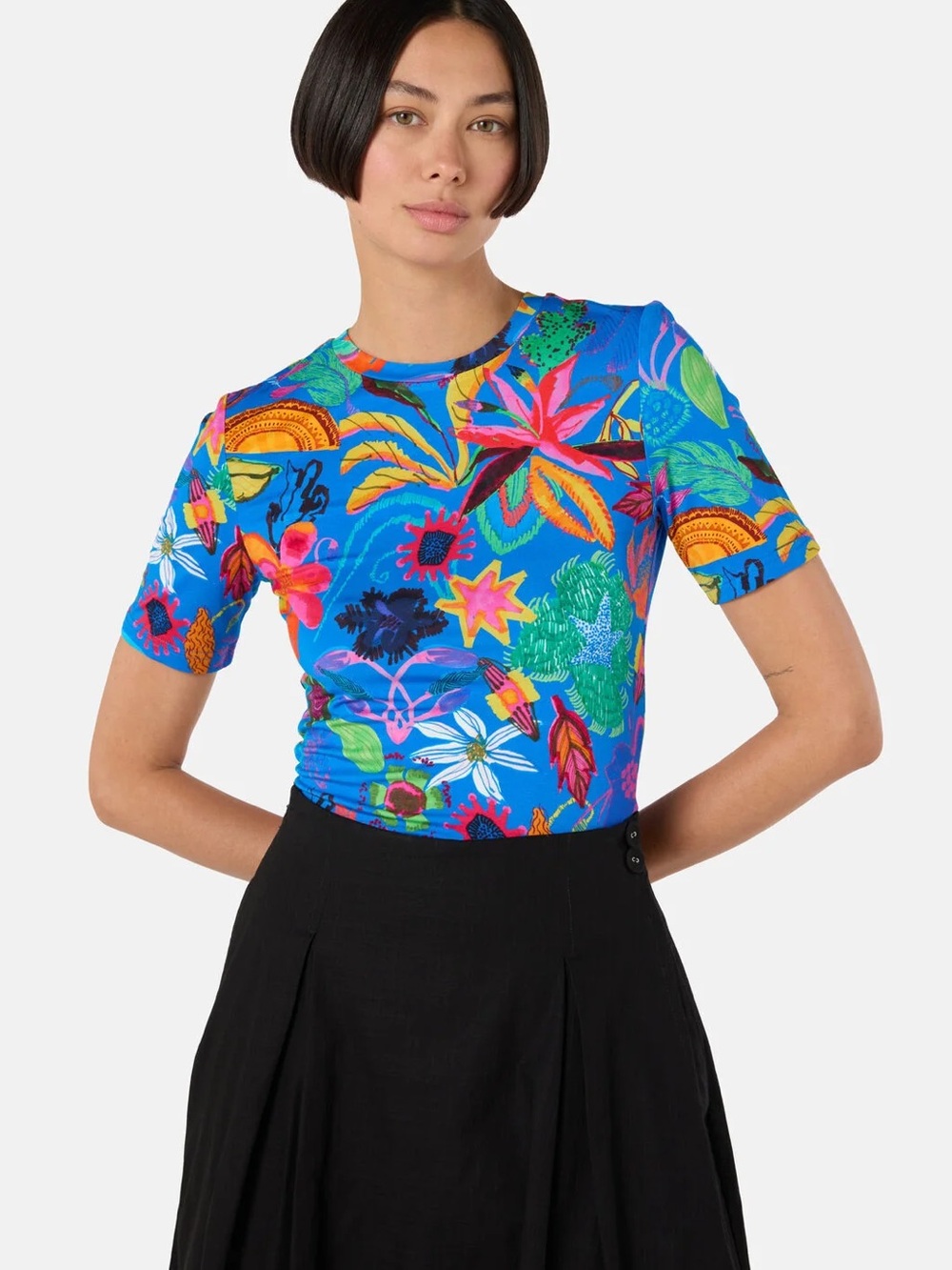 gorman Women’s Papaya Palm Bright Blue Floral Short Sleeve Tee - Picture 7 of 8